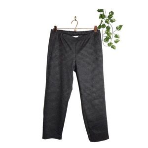 Hue Utopia | Gray plaid hi rise cropped pants •